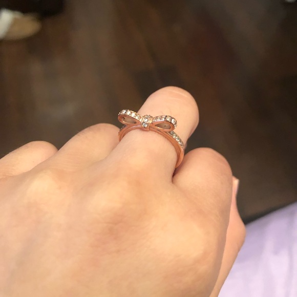 Rosegold Pandora Bow Ring 